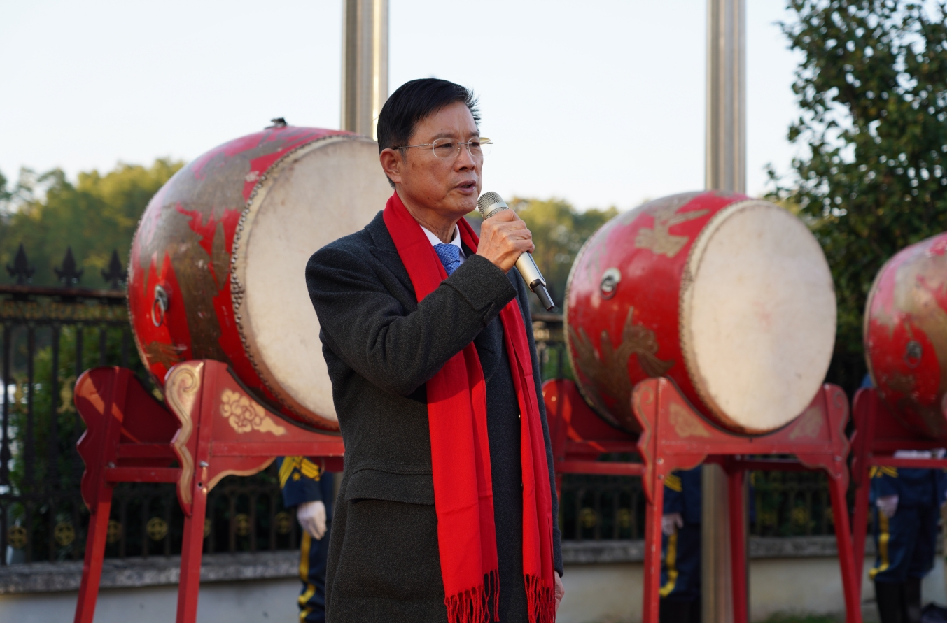 慶元旦 迎新年 | 奏響愛國強(qiáng)音，開啟2025新紀(jì)元