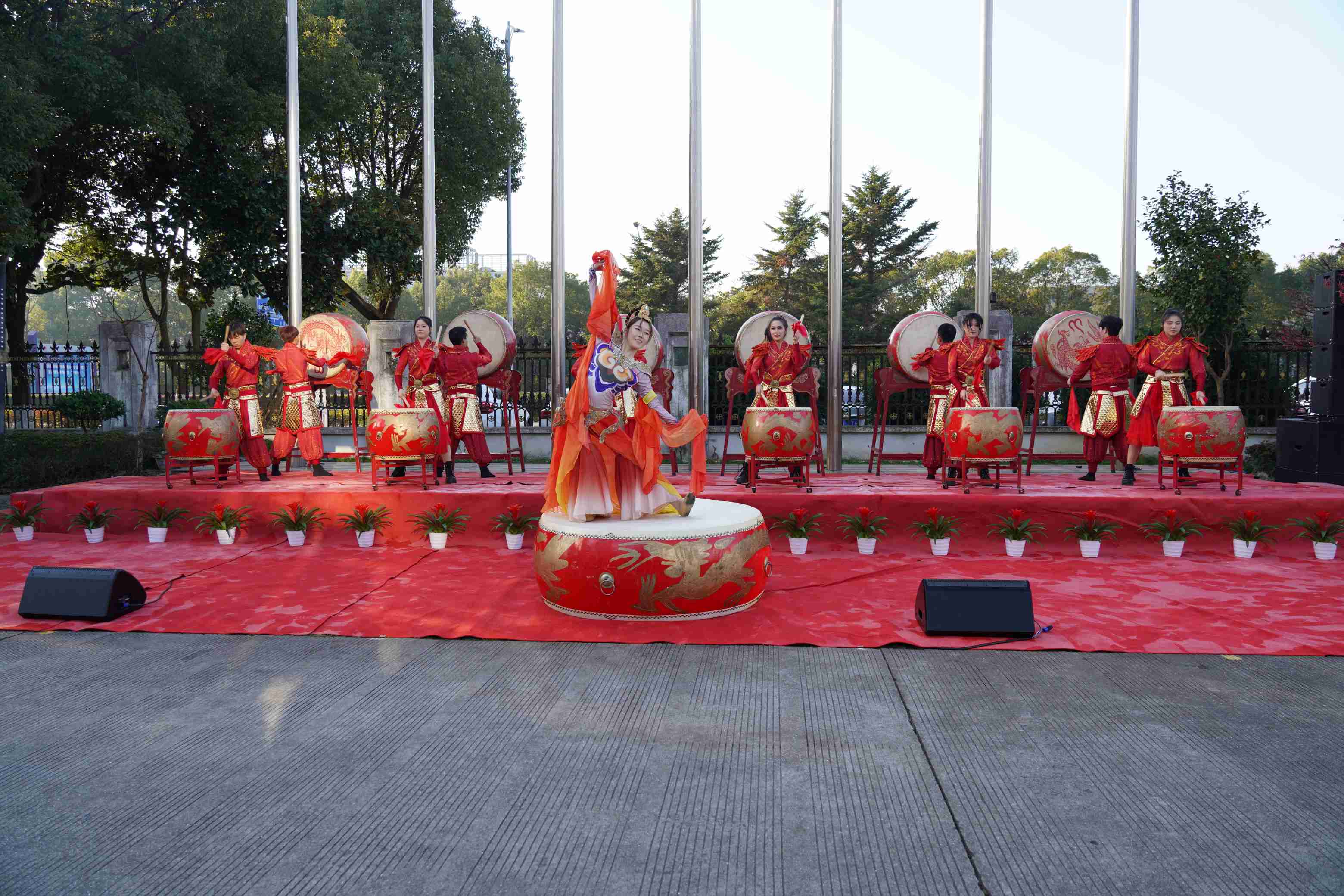 慶元旦 迎新年 | 奏響愛國強(qiáng)音，開啟2025新紀(jì)元