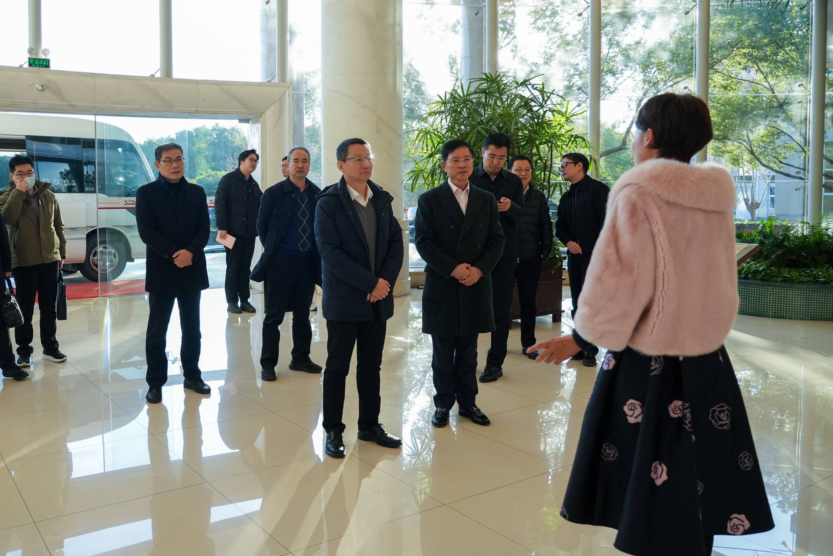 寧波市黨政領(lǐng)導(dǎo)一行赴音王集團(tuán)考察調(diào)研，共鑄科技文化融合發(fā)展