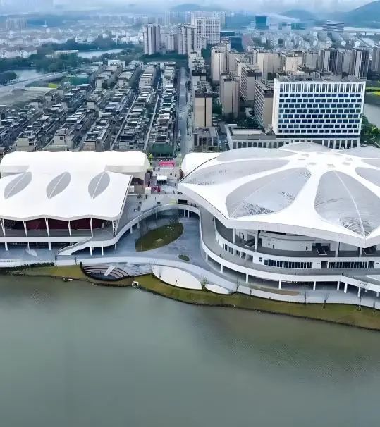 湖州國際網球中心 | 從紅土到天籟，音王擴聲系統(tǒng)護航國際賽事