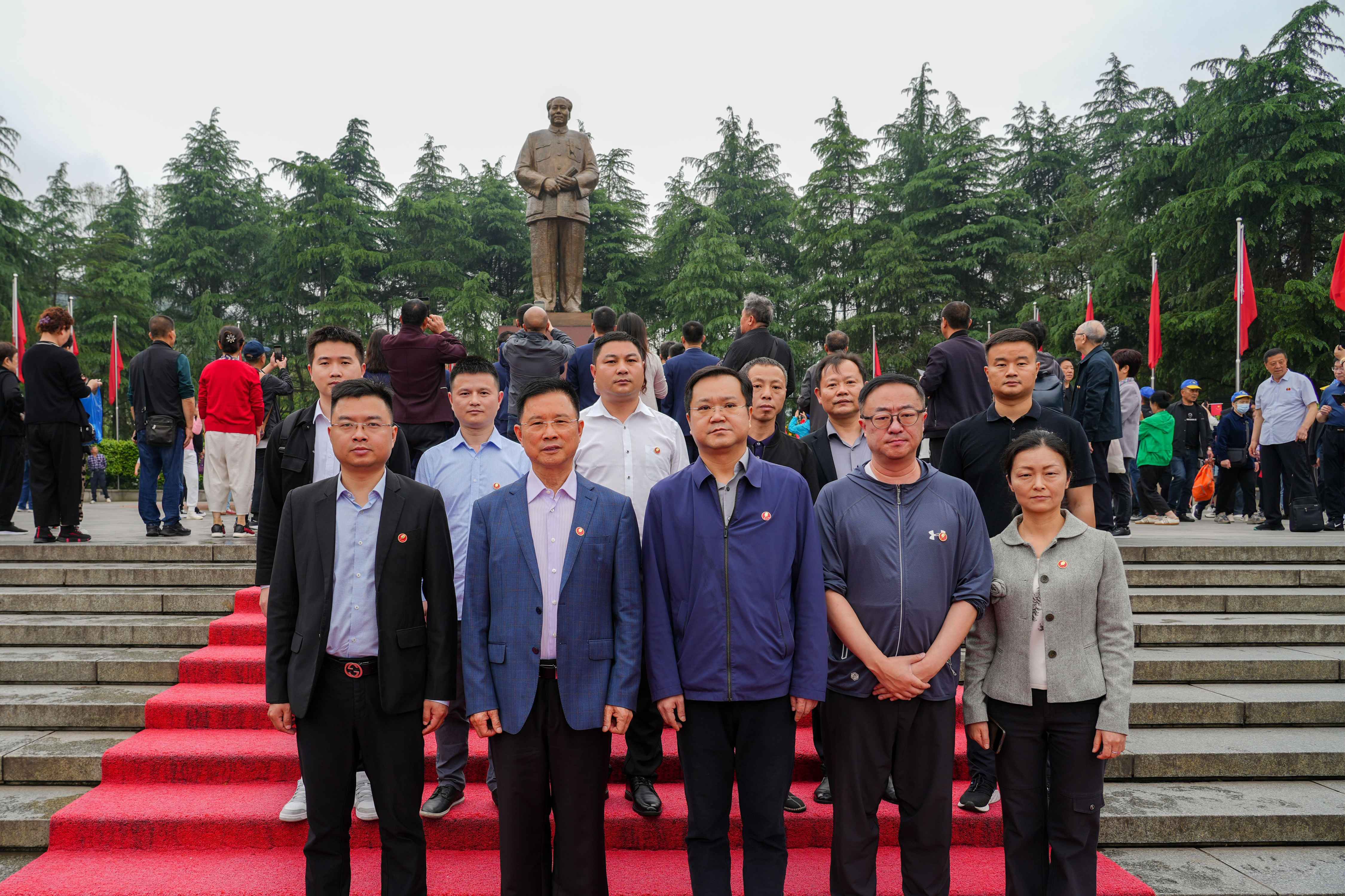 音王集團(tuán)董事長一行重訪毛主席故居 | 貢獻(xiàn)高科技音視頻技術(shù)為韶山教育事業(yè)信息化發(fā)展助力！