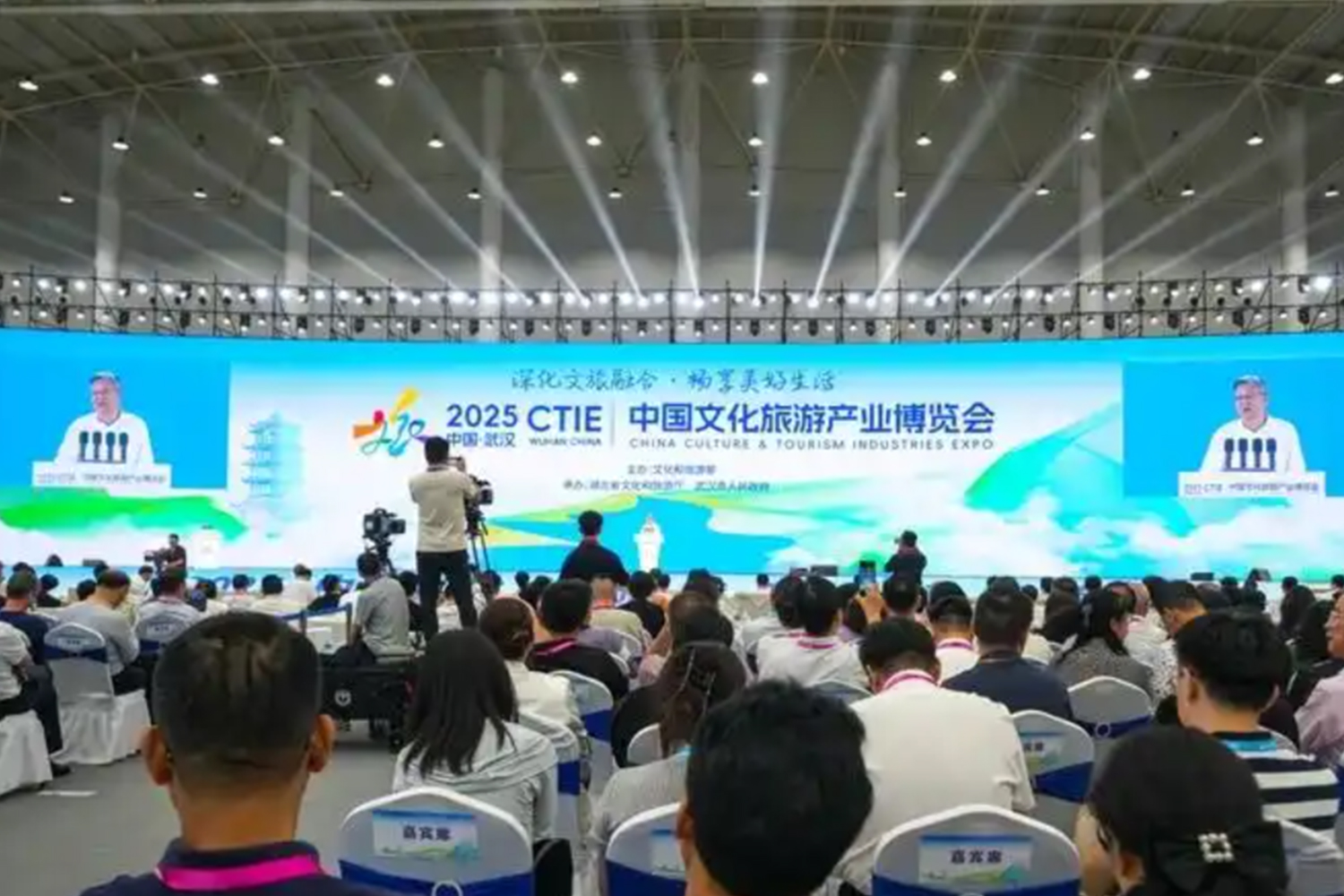 人氣爆棚|音王亮相武漢文旅博覽會，憑借硬核實力強勢出圈